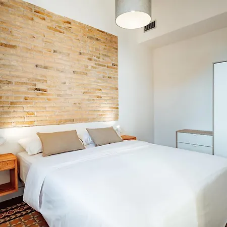 Design By Olala Homes Οσπιταλέτ ντε Λιοβρεγάτ